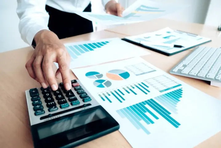 ثورة التقارير الذكية: كيف تستخرج بيانات مؤسستك باللغة الطبيعية؟